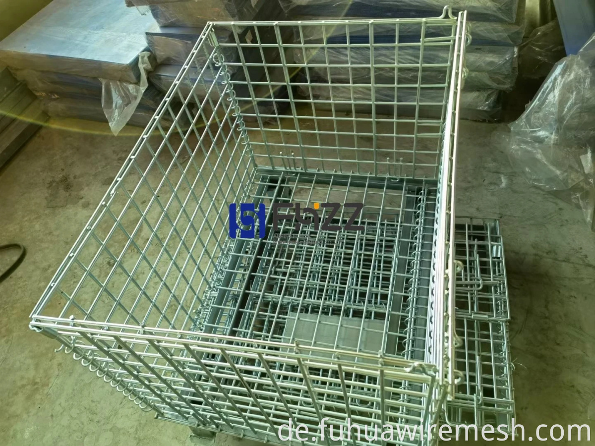 Collapsible Porous Wire Cage